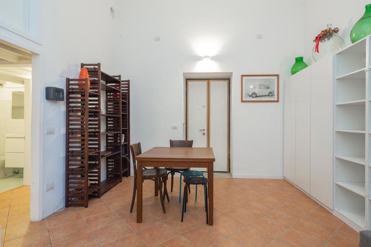 Flat In Isola De Castillia 22 Milano